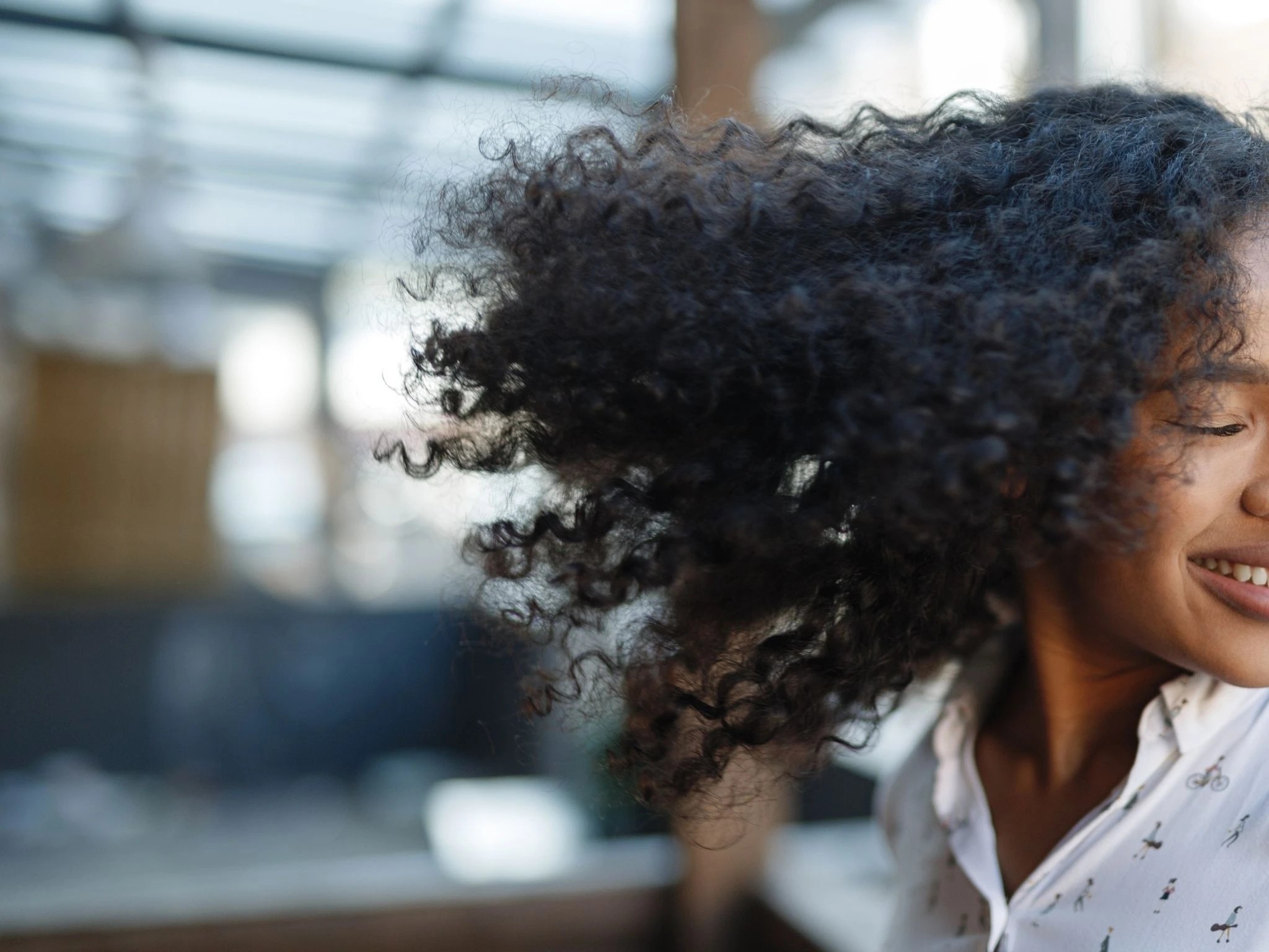 TSA Rules Can You Bring a Curling Iron on a Plane? (2023)